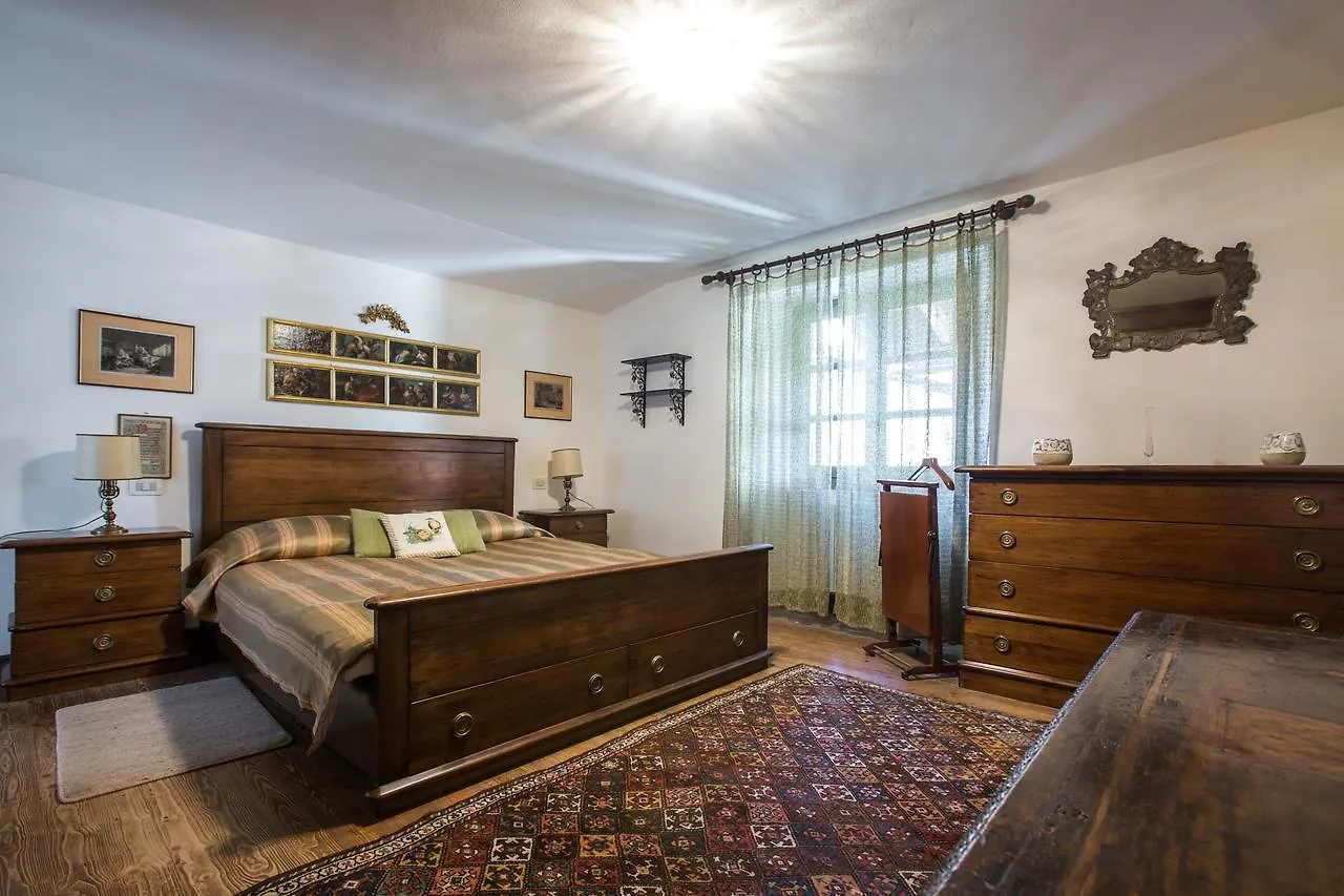 Palazzo Salis - La Dimora Del Conte Apartamento Tirano Itália