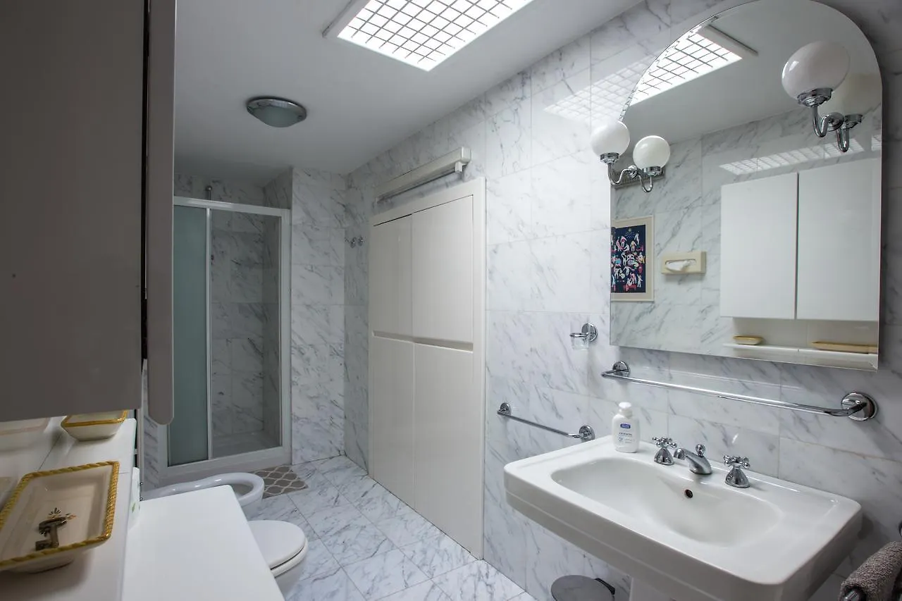 Palazzo Salis - La Dimora Del Conte Apartamento Tirano